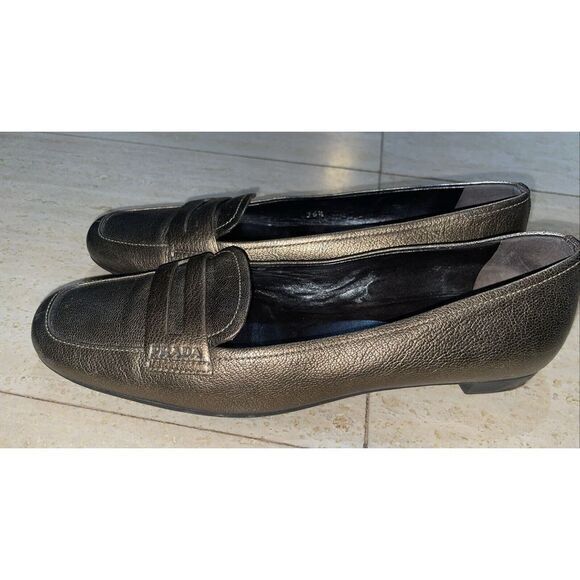 Prada Womens Loafers Flats Metallic Gold‎ Size 36.5 - Picture 1 of 12
